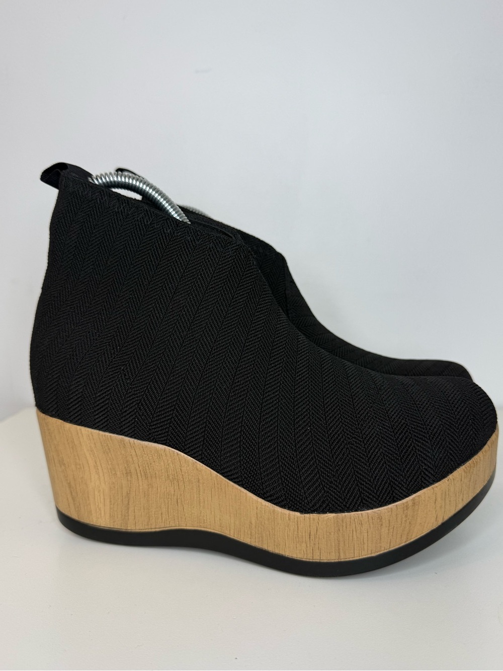 Charleston Shoe Company Sumter Wedge Platform Ankle Boot Black Herringbone Sz 9